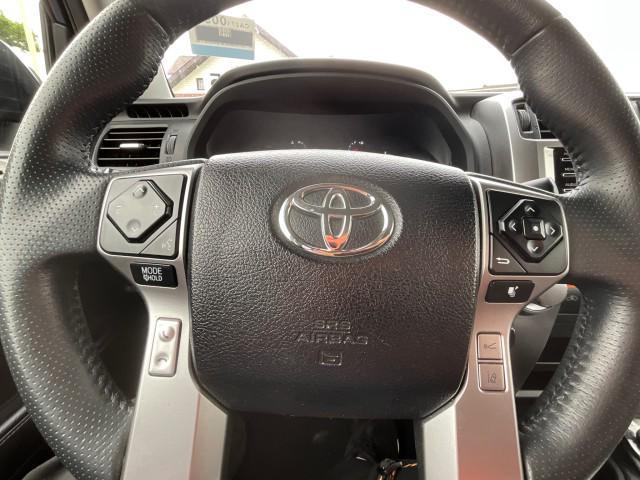 Photo of 2021 DARK BLUE Toyota 4Runner
