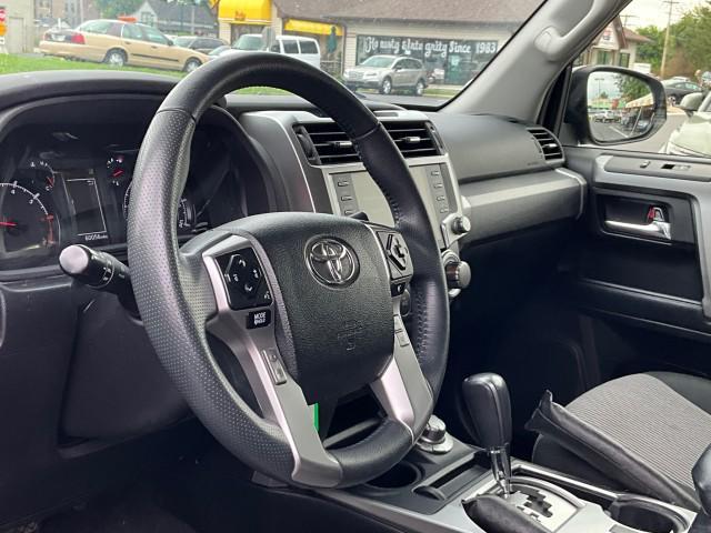 Photo of 2021 DARK BLUE Toyota 4Runner