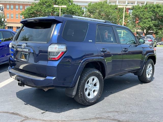 Photo of 2021 DARK BLUE Toyota 4Runner