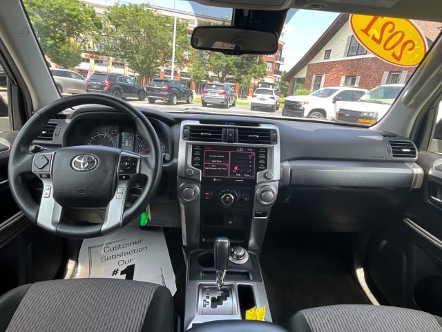 Photo of 2021 DARK BLUE Toyota 4Runner
