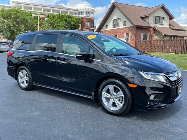 Photo of 2019 Crystal Black Pearl Honda Odyssey
