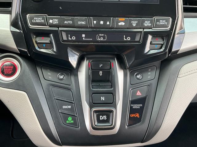 Photo of 2019 Crystal Black Pearl Honda Odyssey