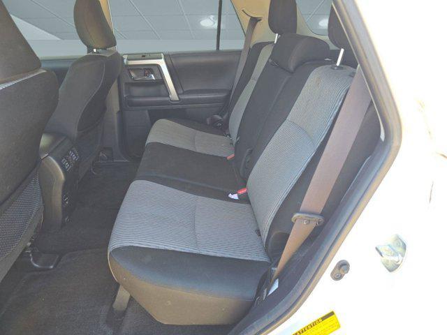 Photo of 2018 Super White Toyota 4Runner