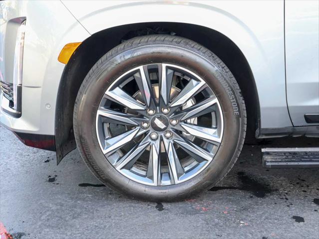 Photo of 2023 Argent Silver Metallic Cadillac Escalade