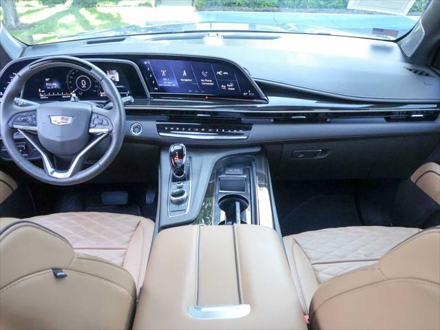 Photo of 2023 Argent Silver Metallic Cadillac Escalade