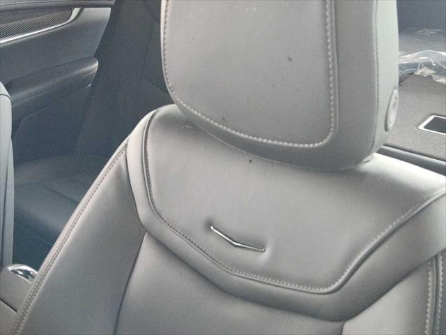 Photo of 2025 Stellar Black Metallic Cadillac XT6