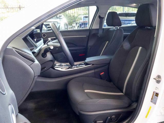 Photo of 2023 Serenity White Hyundai SONATA