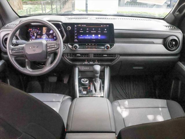 Photo of 2024 Black Chevrolet Colorado