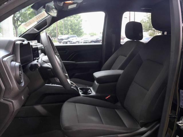 Photo of 2024 Black Chevrolet Colorado