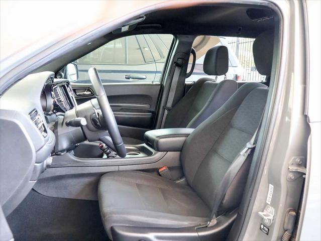 Photo of 2021 Destroyer Gray Clearcoat Dodge Durango