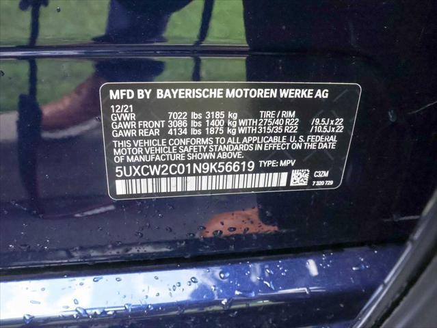 Photo of 2022 Tanzanite Blue II Metallic BMW X7