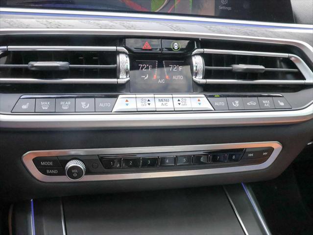Photo of 2022 Tanzanite Blue II Metallic BMW X7