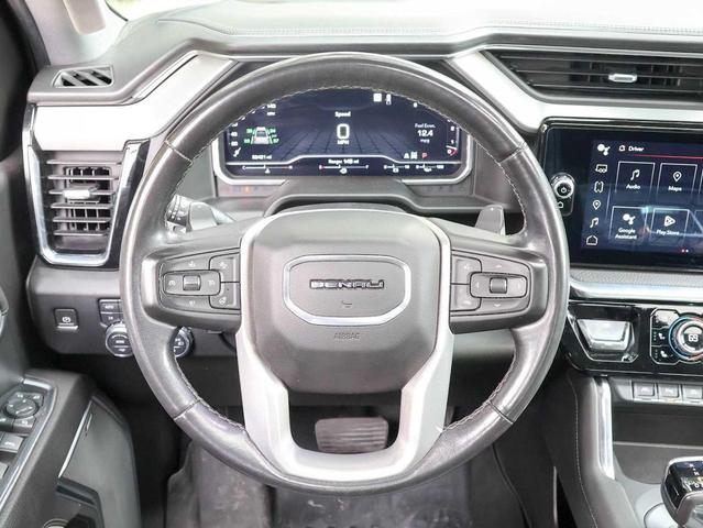 Photo of 2022 White Frost Tricoat GMC Sierra 1500