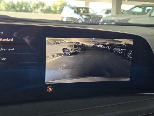 Photo of 2025 Argent Silver Metallic Cadillac XT4