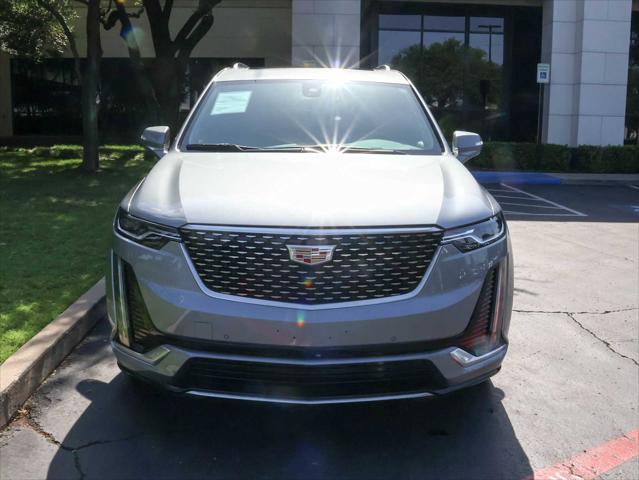 Photo of 2025 Argent Silver Metallic Cadillac XT6