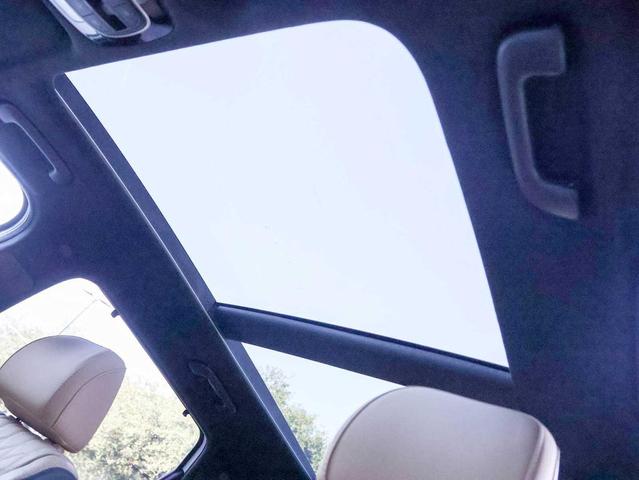 Photo of 2023 Serenity White Pearl Hyundai SANTA FE