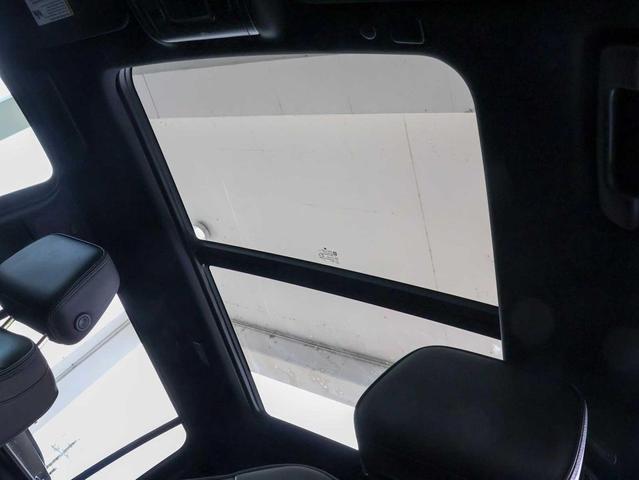 Photo of 2022 Onyx Black GMC Yukon XL