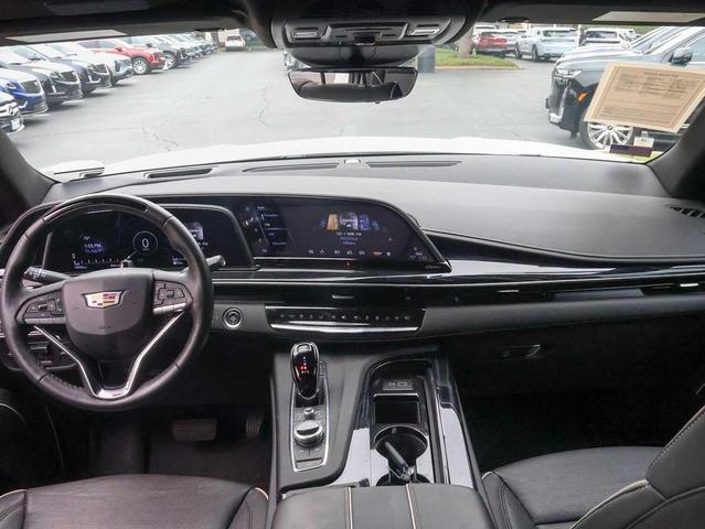 Photo of 2024 Crystal White Tricoat Cadillac Escalade