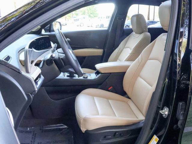 Photo of 2024 Stellar Black Metallic Cadillac XT4