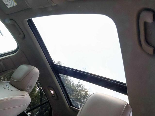 Photo of 2021 Radiant Silver Metallic Cadillac XT4