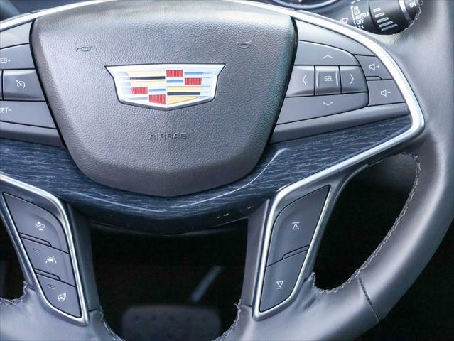 Photo of 2022 Wilder Metallic Cadillac XT5
