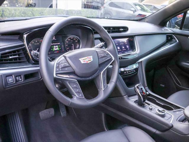 Photo of 2022 Wilder Metallic Cadillac XT5