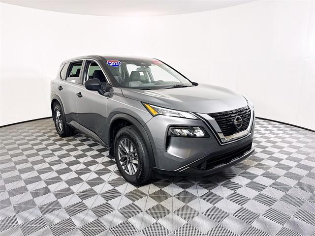 Photo of 2021 Gun Metallic Nissan Rogue