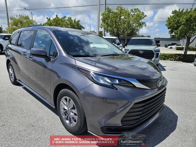 2023 Toyota Sienna