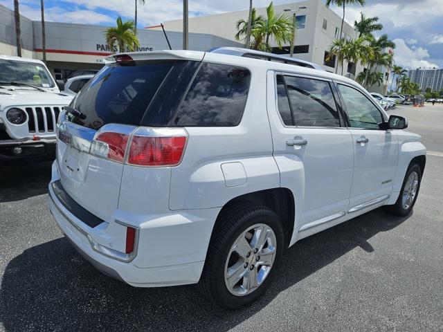 Photo of 2017 Summit White GMC Terrain