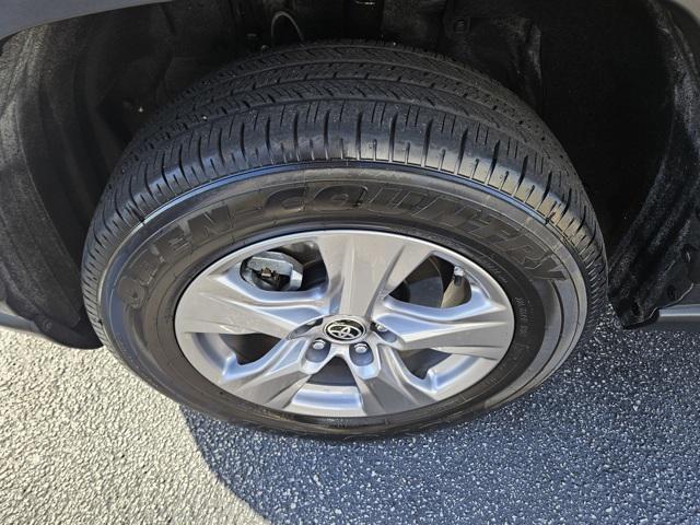 Photo of 2023 Magnetic Gray Metallic Toyota RAV4 Hybrid