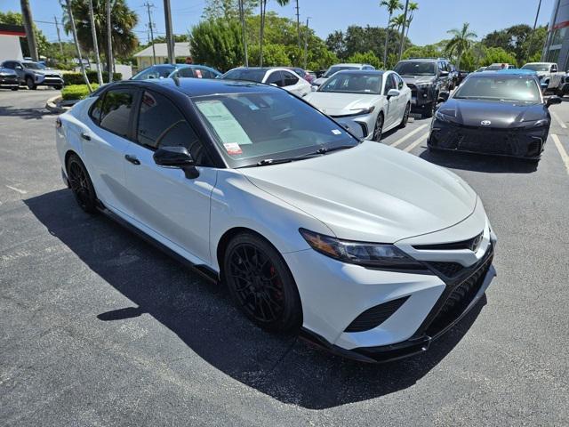 Photo of 2022 White Toyota Camry