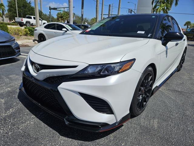 Photo of 2022 White Toyota Camry