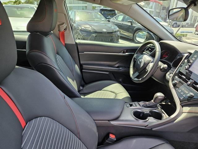 Photo of 2022 White Toyota Camry