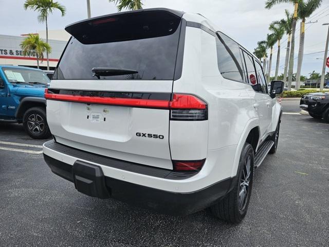 Photo of 2024 Eminent White Pearl Lexus GX 550