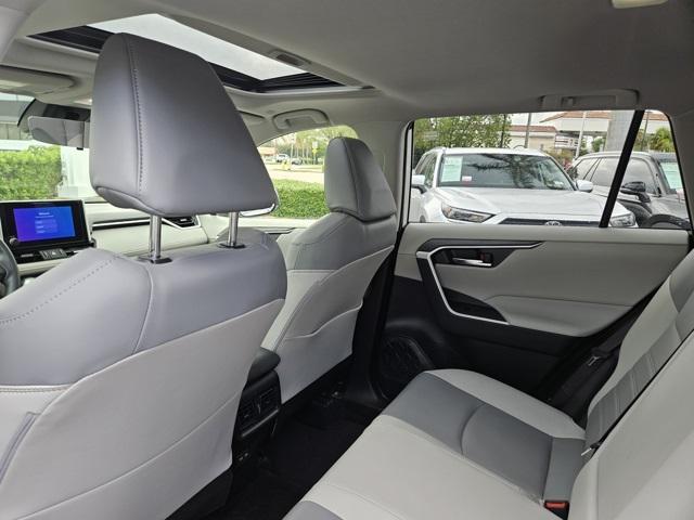 Photo of 2024 0089 Toyota RAV4 Hybrid