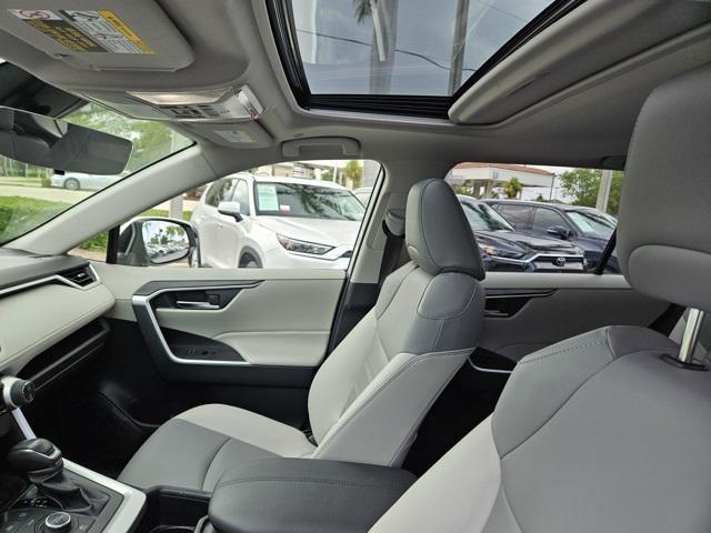 Photo of 2024 0089 Toyota RAV4 Hybrid