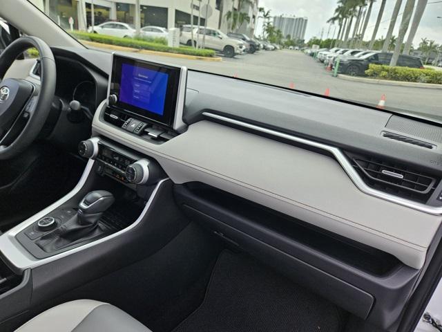 Photo of 2024 0089 Toyota RAV4 Hybrid