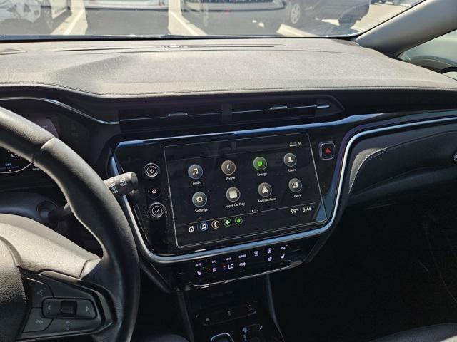 Photo of 2023 Summit White Chevrolet Bolt EV