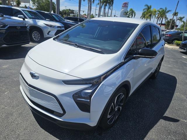 Photo of 2023 Summit White Chevrolet Bolt EV
