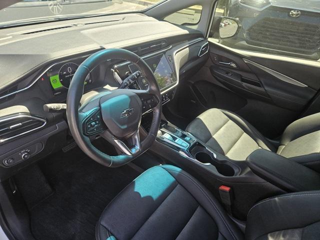 Photo of 2023 Summit White Chevrolet Bolt EV
