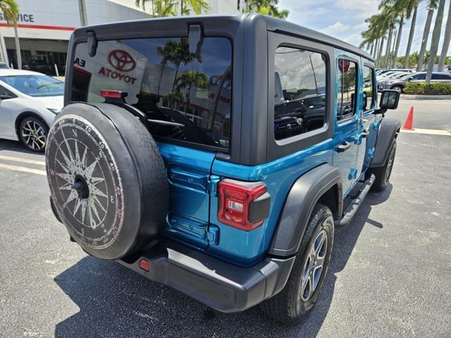 Photo of 2020 Bikini Pearlcoat Jeep Wrangler Unlimited