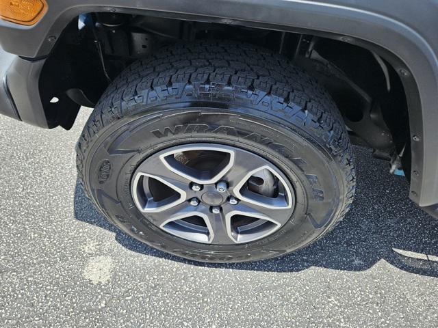 Photo of 2020 Bikini Pearlcoat Jeep Wrangler Unlimited