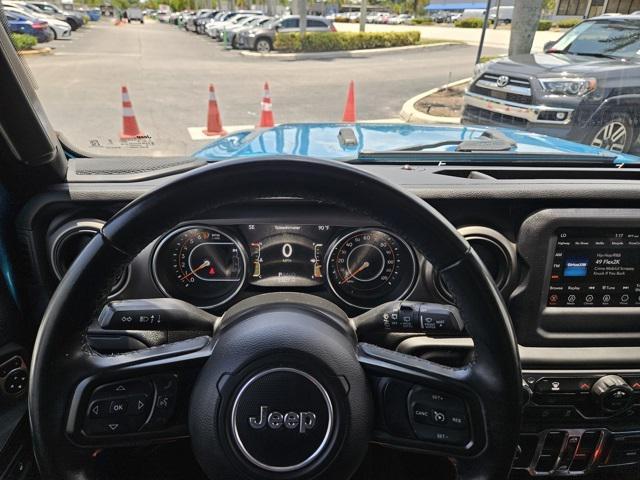 Photo of 2020 Bikini Pearlcoat Jeep Wrangler Unlimited