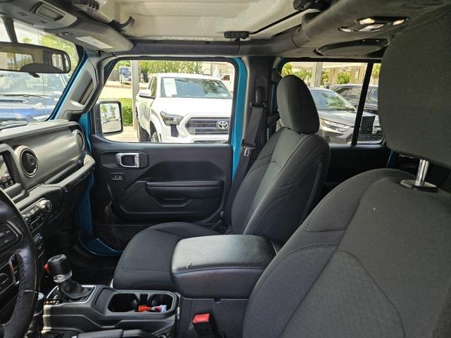 Photo of 2020 Bikini Pearlcoat Jeep Wrangler Unlimited