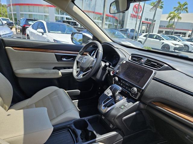 Photo of 2021 Platinum White Pearl Honda CR-V