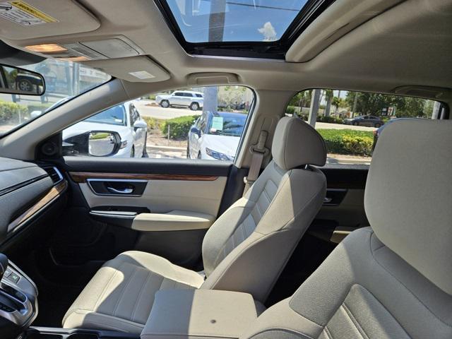Photo of 2021 Platinum White Pearl Honda CR-V