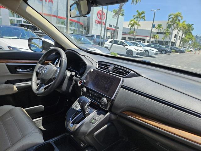 Photo of 2021 Platinum White Pearl Honda CR-V