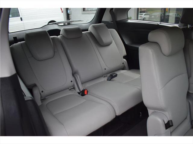 Photo of 2019 Gray Honda Odyssey