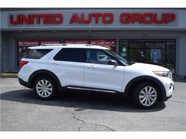 Photo of 2022 White Ford Explorer