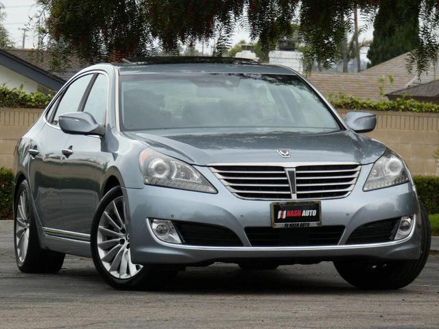 Photo of 2016 Parisian Gray Hyundai Equus